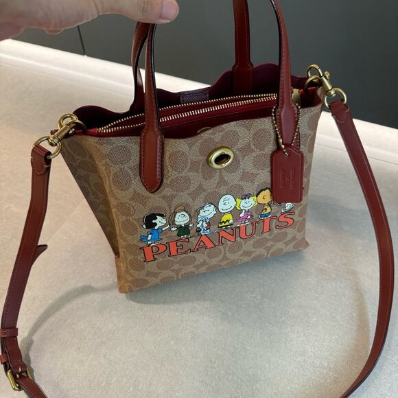COACH PEANUTS Willow Tote Bag 24 Signature Canvas Tan Brown Multi NEW - Picture 3 of 9